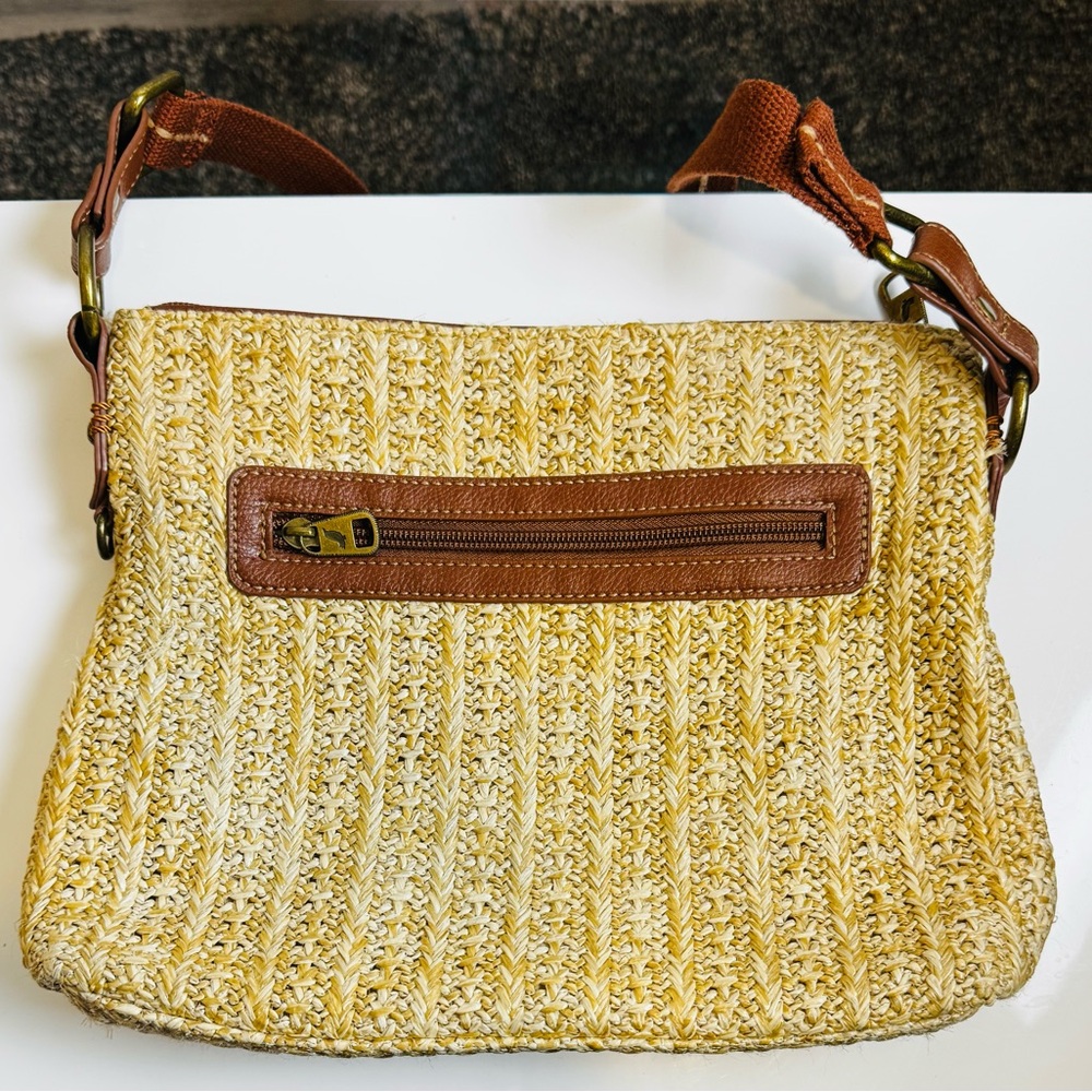 The Sak Crossbody Purse Bag Sakroots Sky Spirit Desert Owl Crossbody Purse - Picture 5 of 14